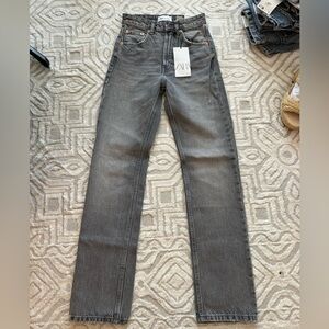 Zara straight fit jeans - grey wash, size 32 / 00 - NWT